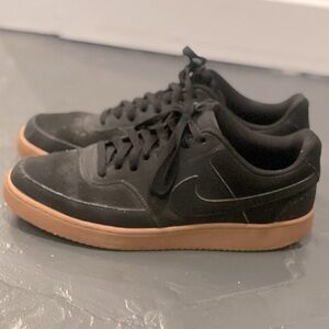 Men’s Nike court vision low.